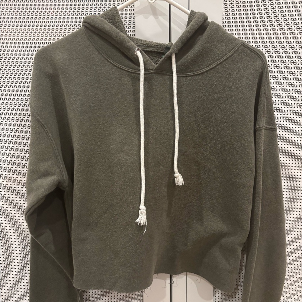 Wild Fable Khaki Cropped Hoodie